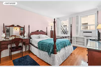 17 E 89th Street #8E, New York City, NY 10128 - Photo 2