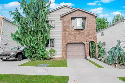 100 Marisa Circle, New York City, NY 10309 - Photo 1