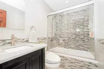100 Marisa Circle, New York City, NY 10309 - Photo 22