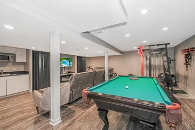 100 Marisa Circle, New York City, NY 10309 - Photo 20