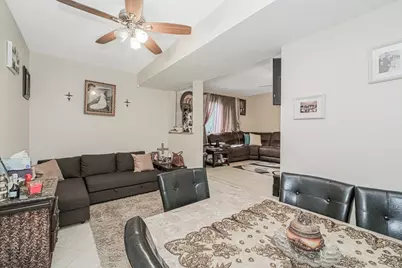 100 Marisa Circle, New York City, NY 10309 - Photo 26