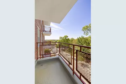 65-15 Alderton Street #5E, New York City, NY 11374 - Photo 4