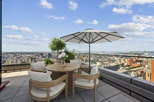 17 Hanover Pl, New York City, NY 11201 - Photo 1