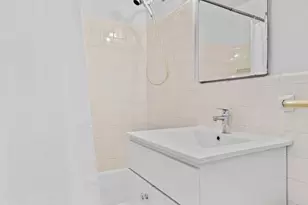 400 E 85th St, New York City, NY 10028 - Photo 6