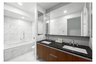 311 W Broadway, New York City, NY 10013 - Photo 8