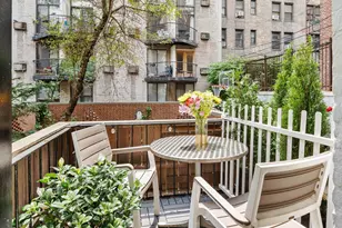 430 E 87th St, New York City, NY 10128 - Photo 2