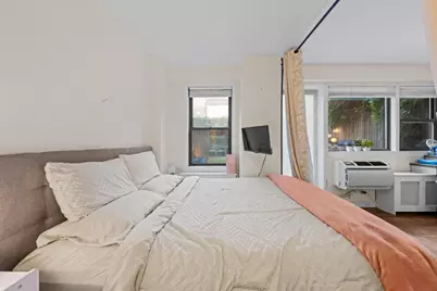 245 E 24th Street #2C, New York City, NY 10010 - Photo 10
