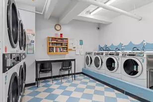 245 E 24th St, New York City, NY 10010 - Photo 16