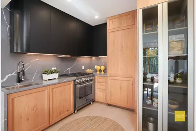 19 N Henry Street #3B, Brooklyn, NY 11222 - Photo 1