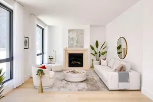 244 E 52nd St, New York, NY 10022 - Photo 2