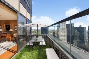 15 W 53rd St, New York City, NY 10019 - Photo 6