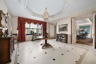 15 W 53rd St, New York City, NY 10019 - Photo 10