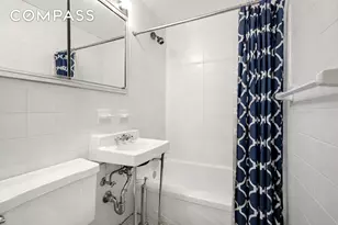 433 W 54th St, New York City, NY 10019 - Photo 6