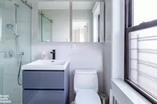140 West End Ave, New York City, NY 10023 - Photo 16