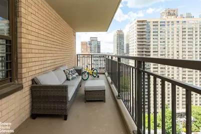 140 W End Avenue #20H, New York City, NY 10023 - Photo 8