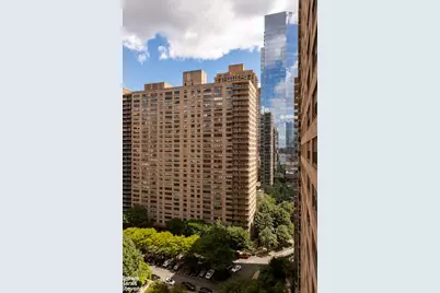 140 W End Avenue #20H, New York City, NY 10023 - Photo 12