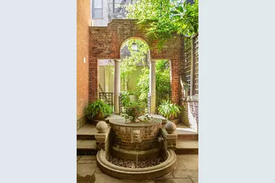 238 W 11th Street, New York City, NY 10014 - Photo 4