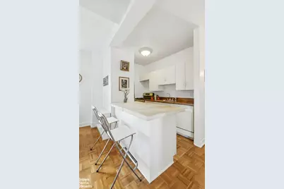 2166 Broadway #22D, New York City, NY 10024 - Photo 6