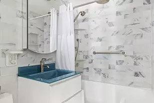 136 E 56th St, New York City, NY 10022 - Photo 4