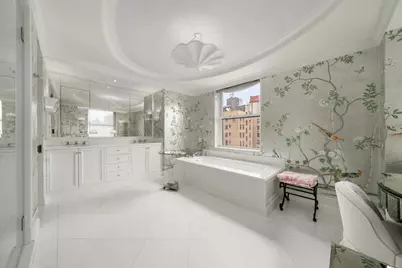610 Park Avenue #10E, New York City, NY 10065 - Photo 14