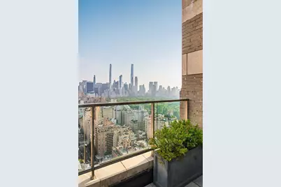 35 E 76th Street #PH3407, New York City, NY 10021 - Photo 14