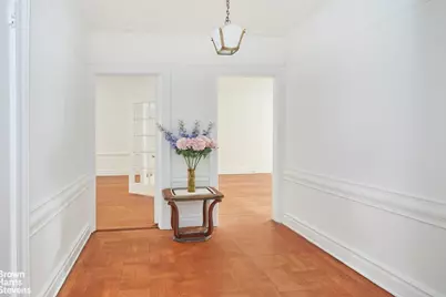 505 W End Avenue #4D, New York City, NY 10024 - Photo 2