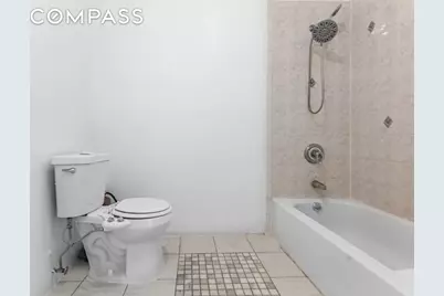 434 Lexington Avenue, New York City, NY 11221 - Photo 8