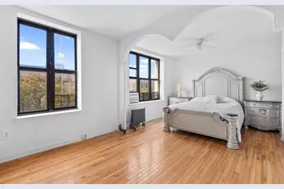 1809 Adam C Powell Boulevard #5E, New York City, NY 10026 - Photo 4