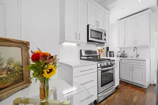 269 W 72nd St, New York City, NY 10023 - Photo 6