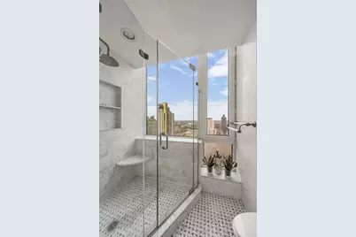 300 E 77th Street #30B, New York City, NY 10075 - Photo 12