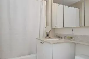 308 E 38th St, New York City, NY 10016 - Photo 6