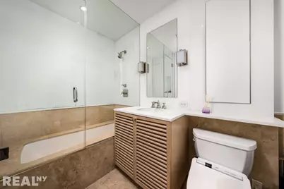 15 Union Square W #7C, New York City, NY 10003 - Photo 10