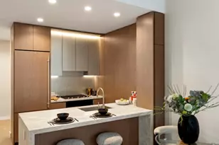 126 E 57th St, New York City, NY 10022 - Photo 2