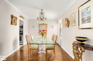 400 E 56th St, New York City, NY 10022 - Photo 6