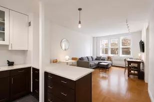 160 E 27th St, New York City, NY 10016 - Photo 2