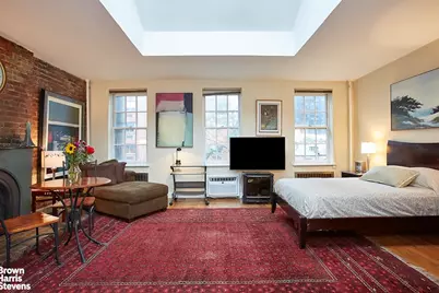 428 W 44th Street, New York City, NY 10036 - Photo 16