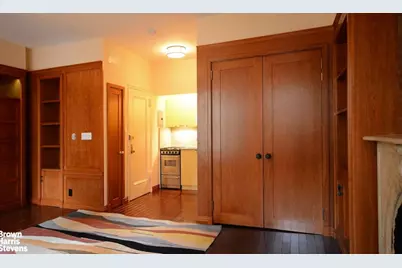 428 W 44th Street, New York City, NY 10036 - Photo 14