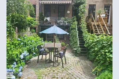 428 W 44th Street, New York City, NY 10036 - Photo 10