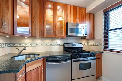 4901 Henry Hudson Parkway W #7-B, New York City, NY 10471 - Photo 6