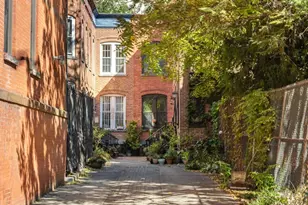 7 Sylvan Ct, New York, NY 10035 - Photo 12