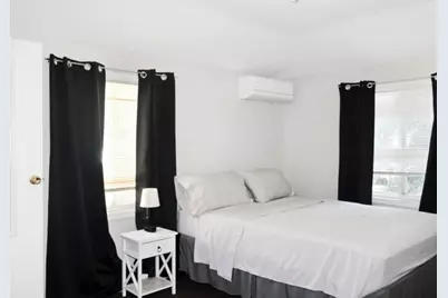 219-19 143rd Road, New York City, NY 11413 - Photo 2