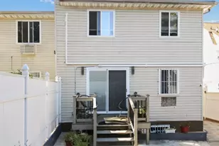 219-19 143rd Rd, New York City, NY 11413 - Photo 8