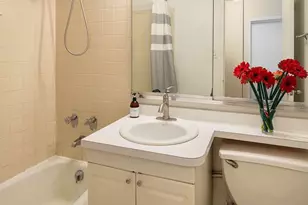 129 Barrow St, New York City, NY 10014 - Photo 8