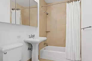 20 River Ter., New York City, NY 10282 - Photo 10