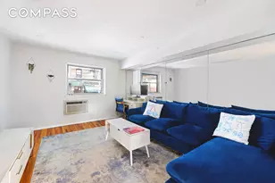 211 Thompson St, New York City, NY 10012 - Photo 2