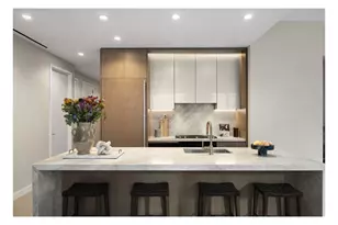 126 E 57th St, New York City, NY 10022 - Photo 2