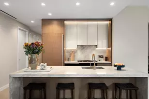 126 E 57th St, New York City, NY 10022 - Photo 2