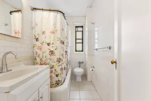 35-35 75th St, New York City, NY 11372 - Photo 14