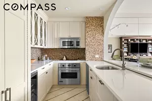 641 5th Ave, New York City, NY 10022 - Photo 4
