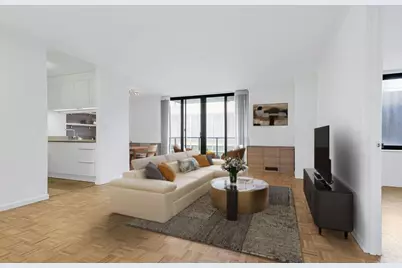 161 W 61st Street #15E, New York City, NY 10023 - Photo 4